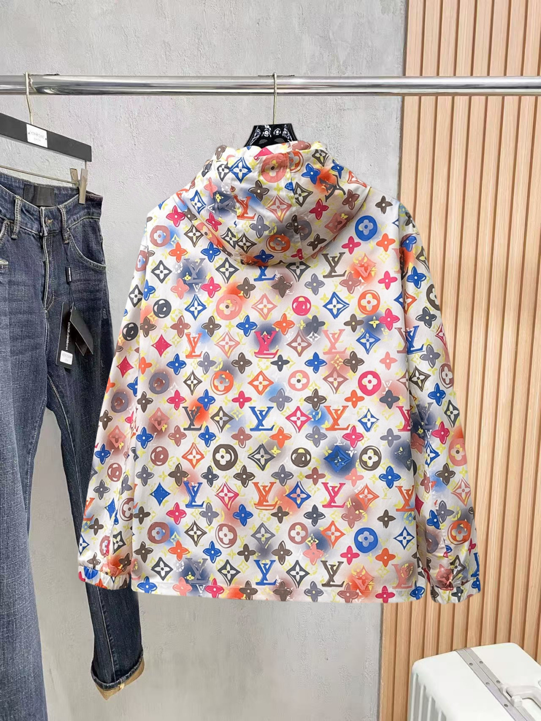 Louis Vuitton Basic Clothing M-l-xl-175140