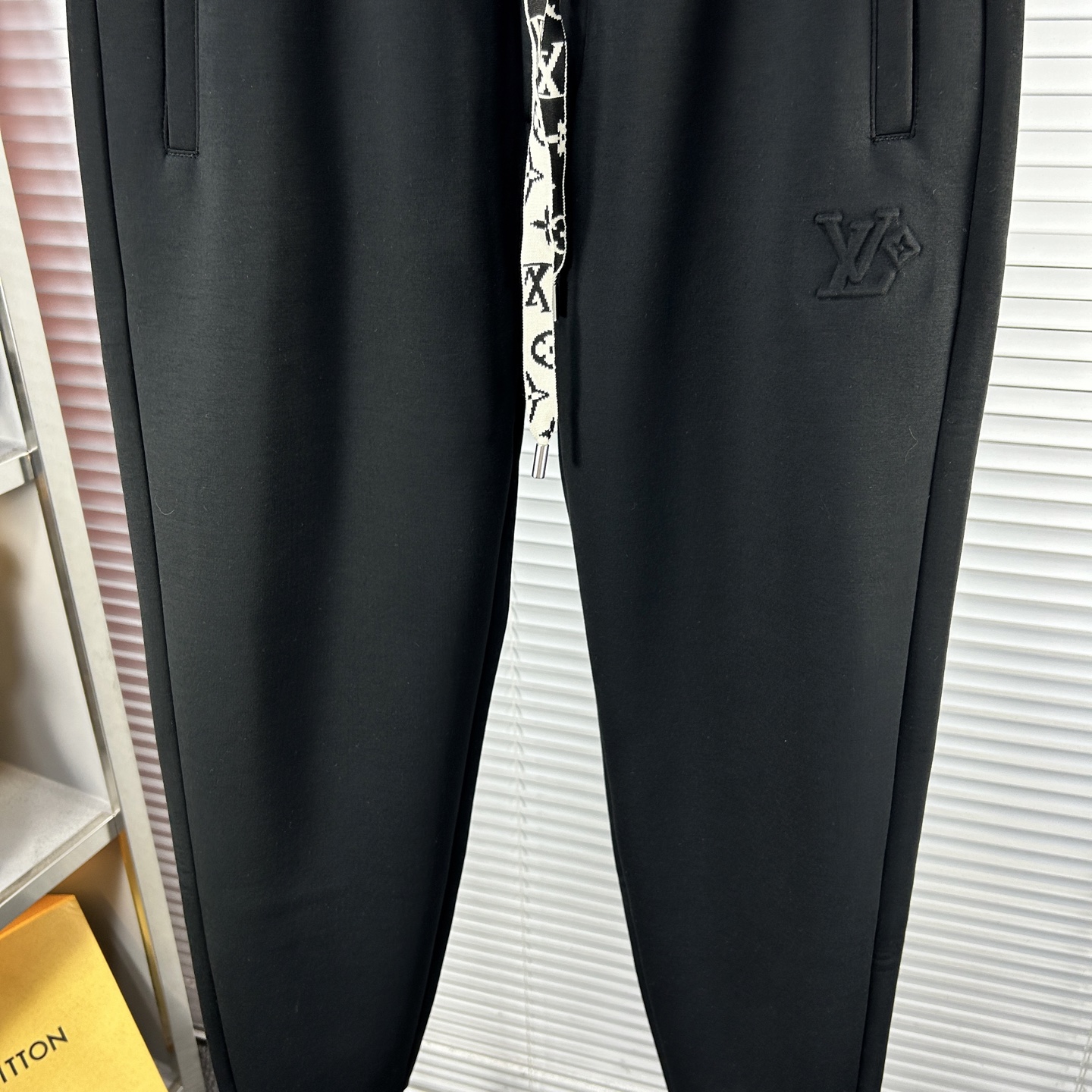 Louis Vuitton Basic Clothing S-m-l-xl