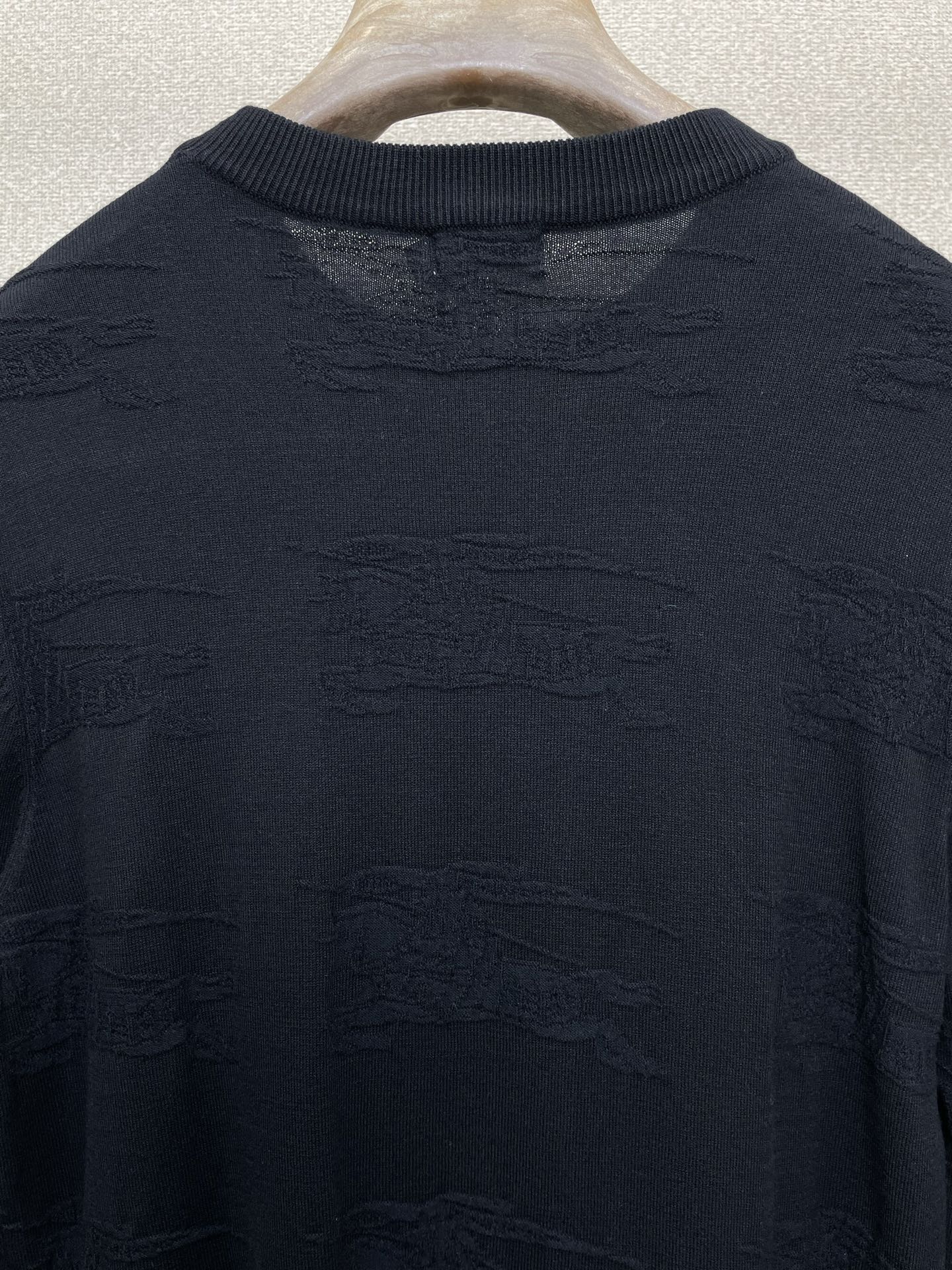Burberry Male Basic Clothing M-xl