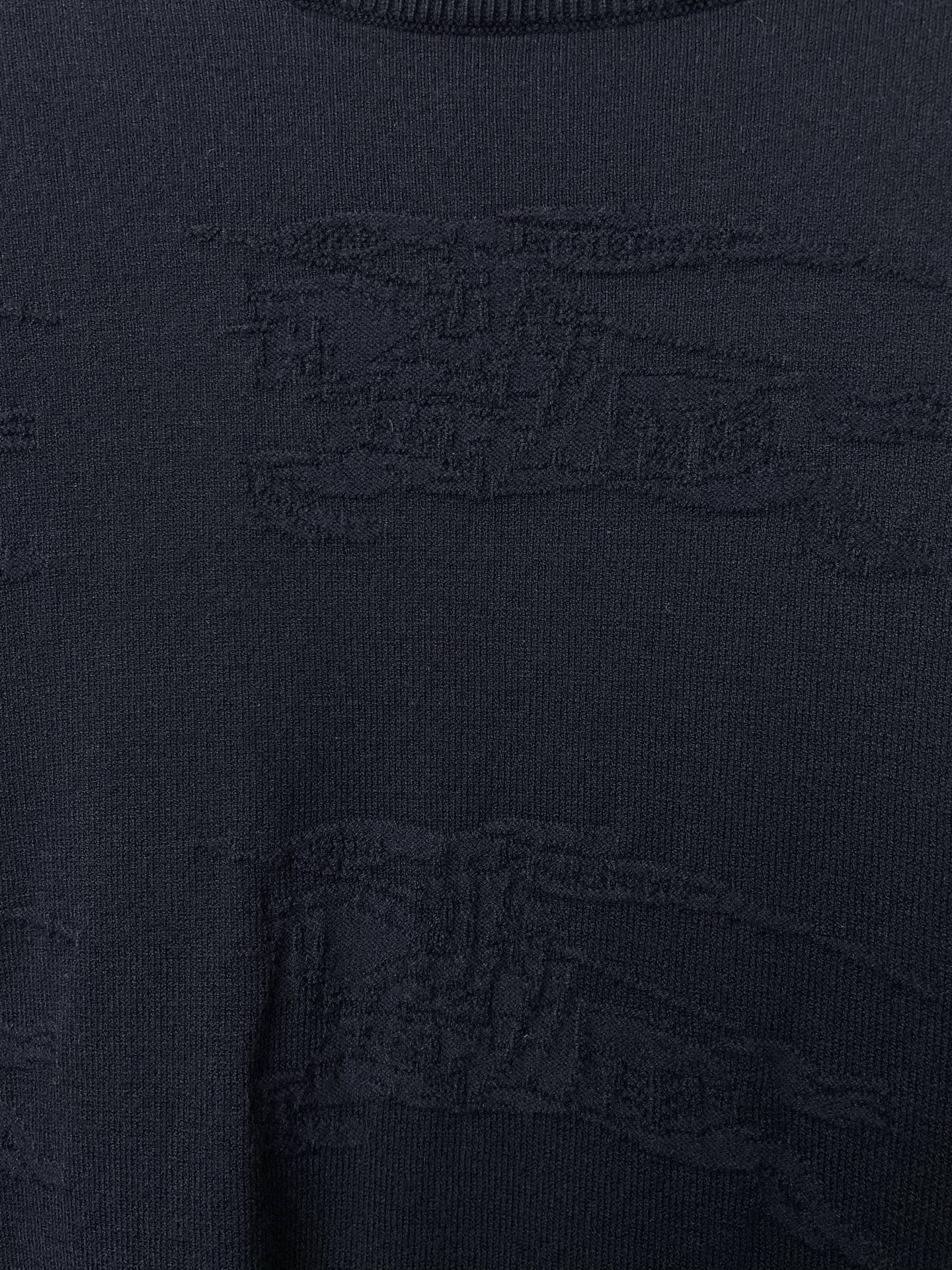 Burberry Male Basic Clothing M-xl