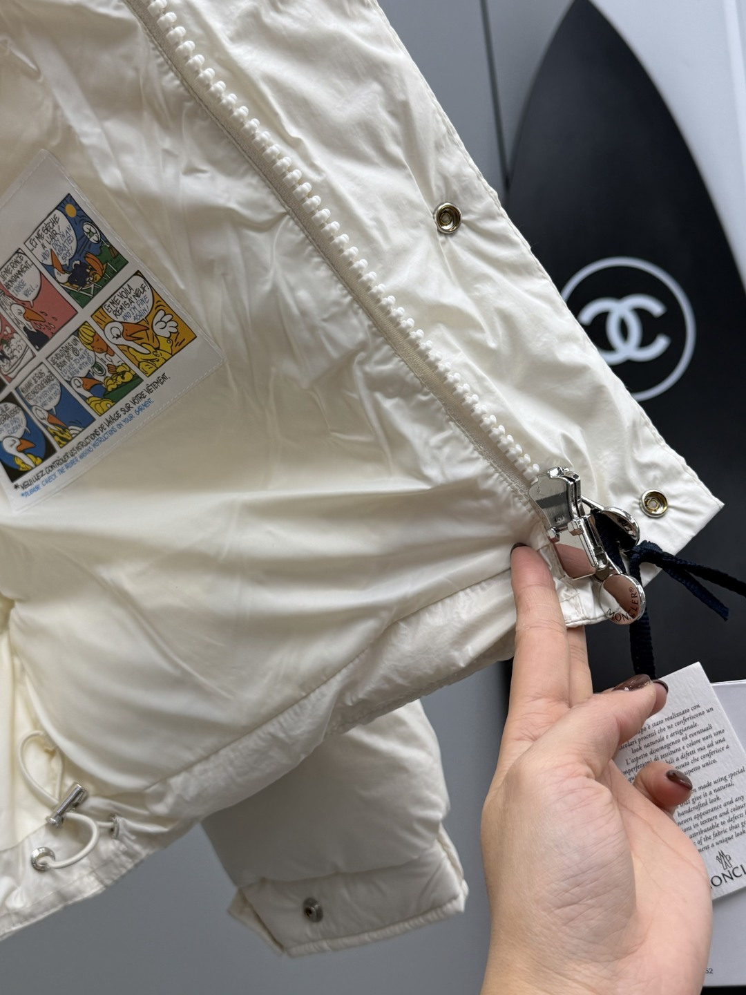 Moncler Down Jacket White Duck Down Black M-l-xl