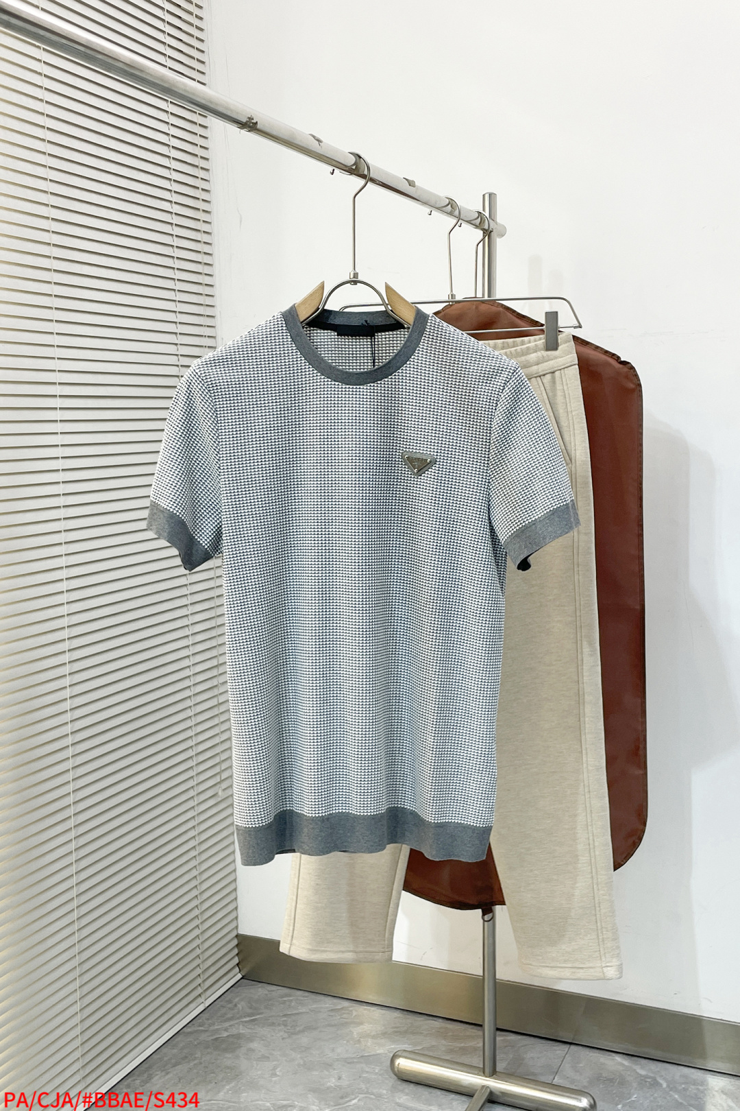 Prada Male Basic Clothing S-m-xl