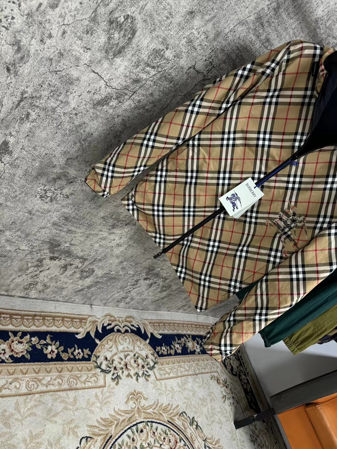 Burberry Basic Clothing L
