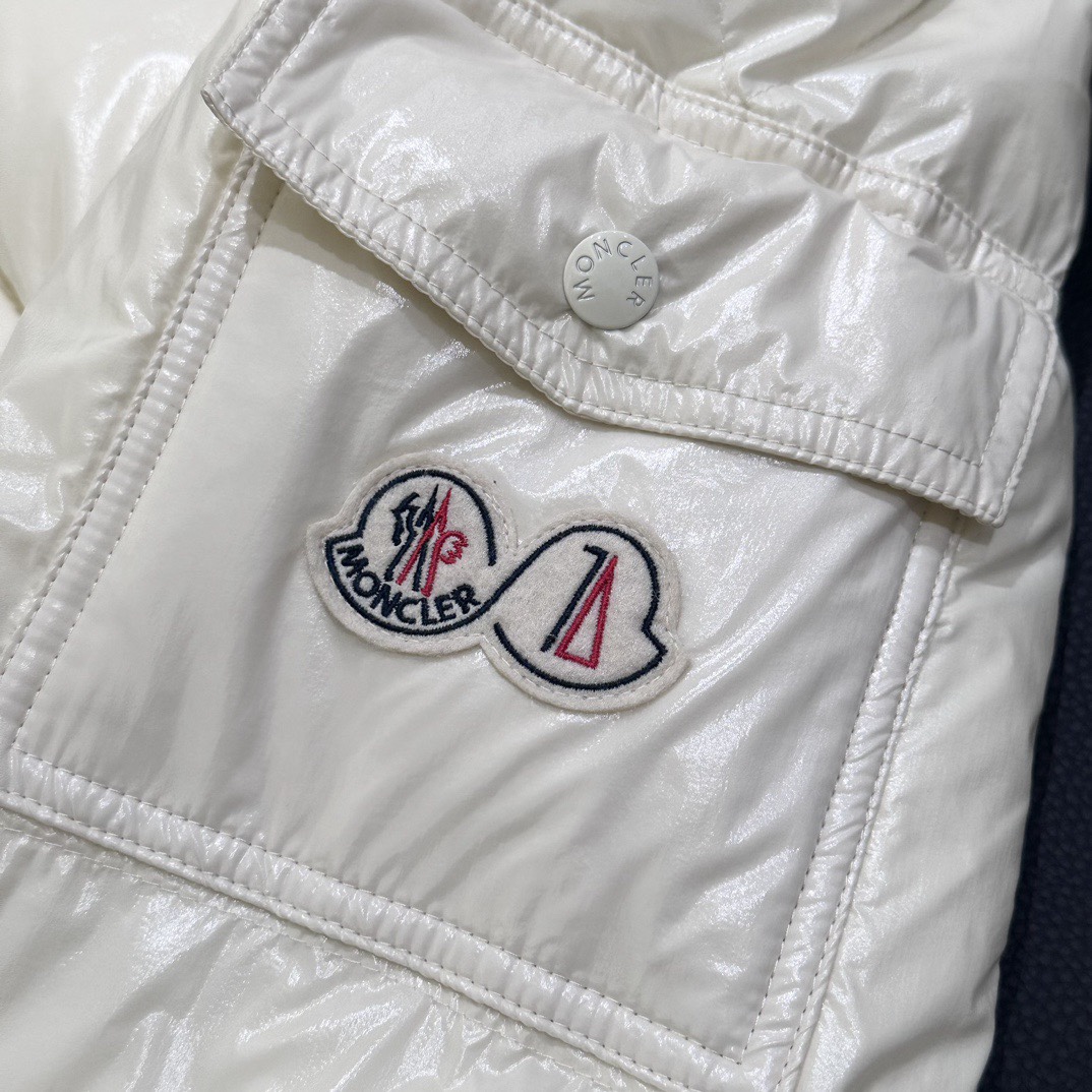 Moncler Down Jacket White Duck Down Black M-l-xl