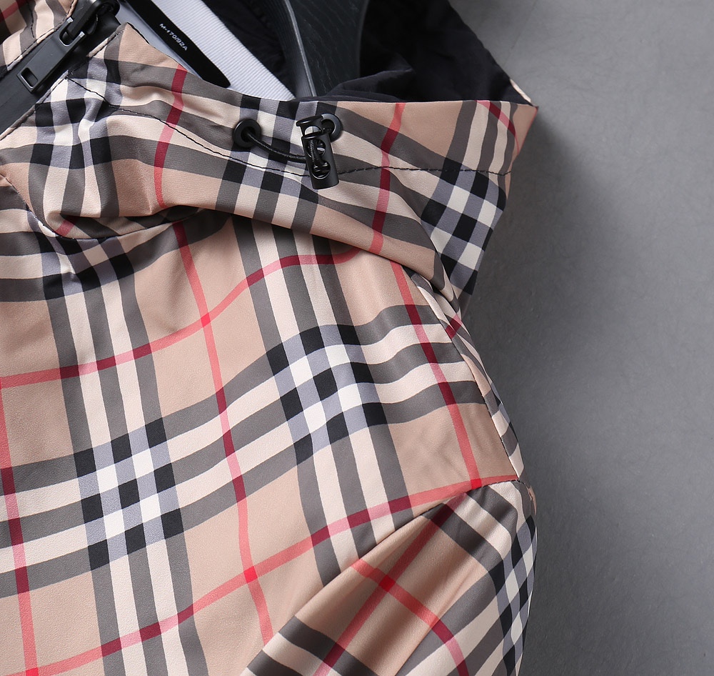 Burberry Jacket M-l-xxxl