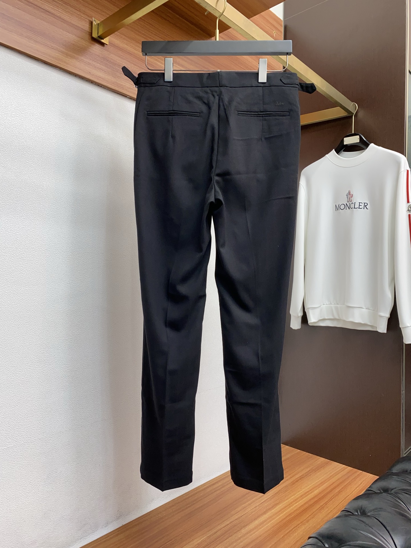 Brioni Basic Clothing L