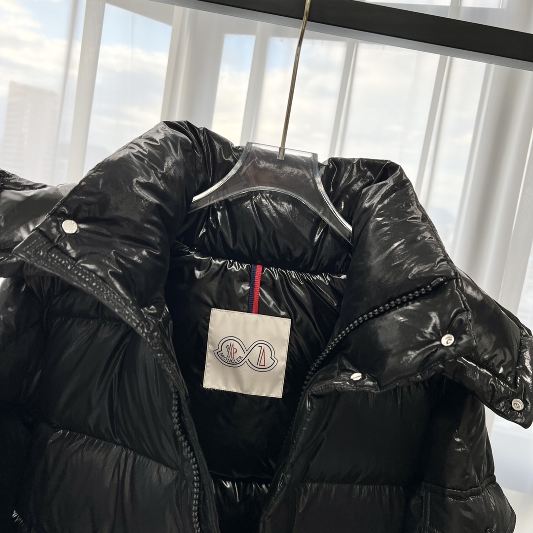 Moncler Down Jacket White Duck Down Black M-l-xl