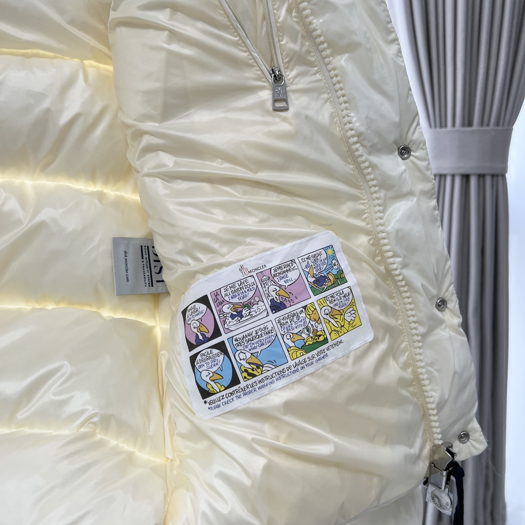 Moncler Down Jacket White Duck Down Black M-l-xl