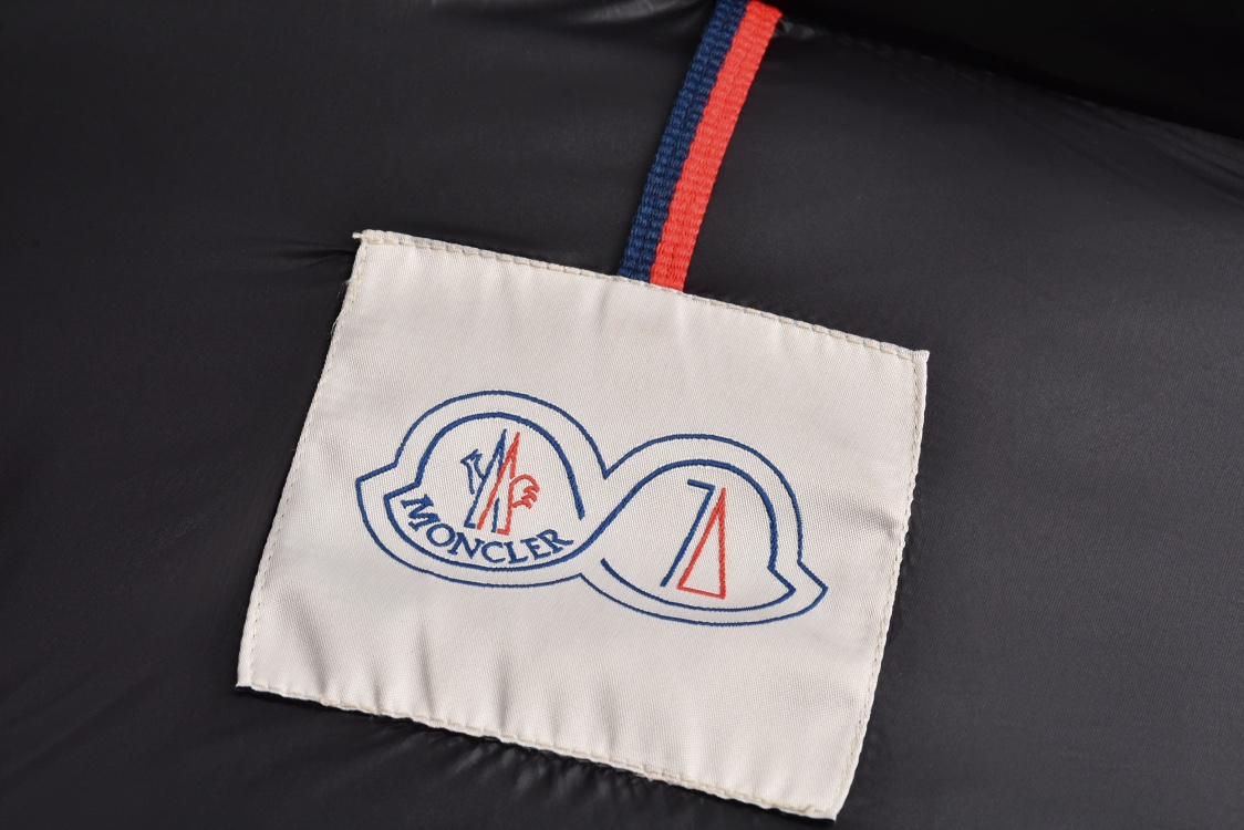 Moncler Down Jacket White Duck Down Black M-l-xl