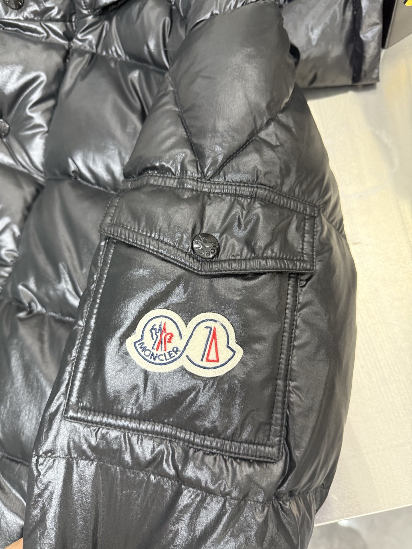 Moncler Down Jacket White Duck Down Black M-l-xl