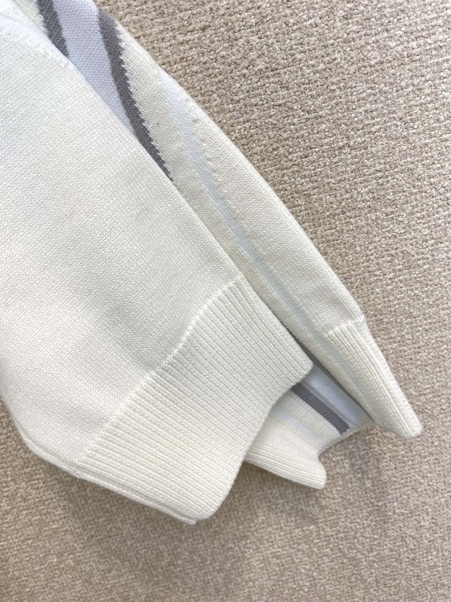 Louis Vuitton Basic Clothing S-l-xl