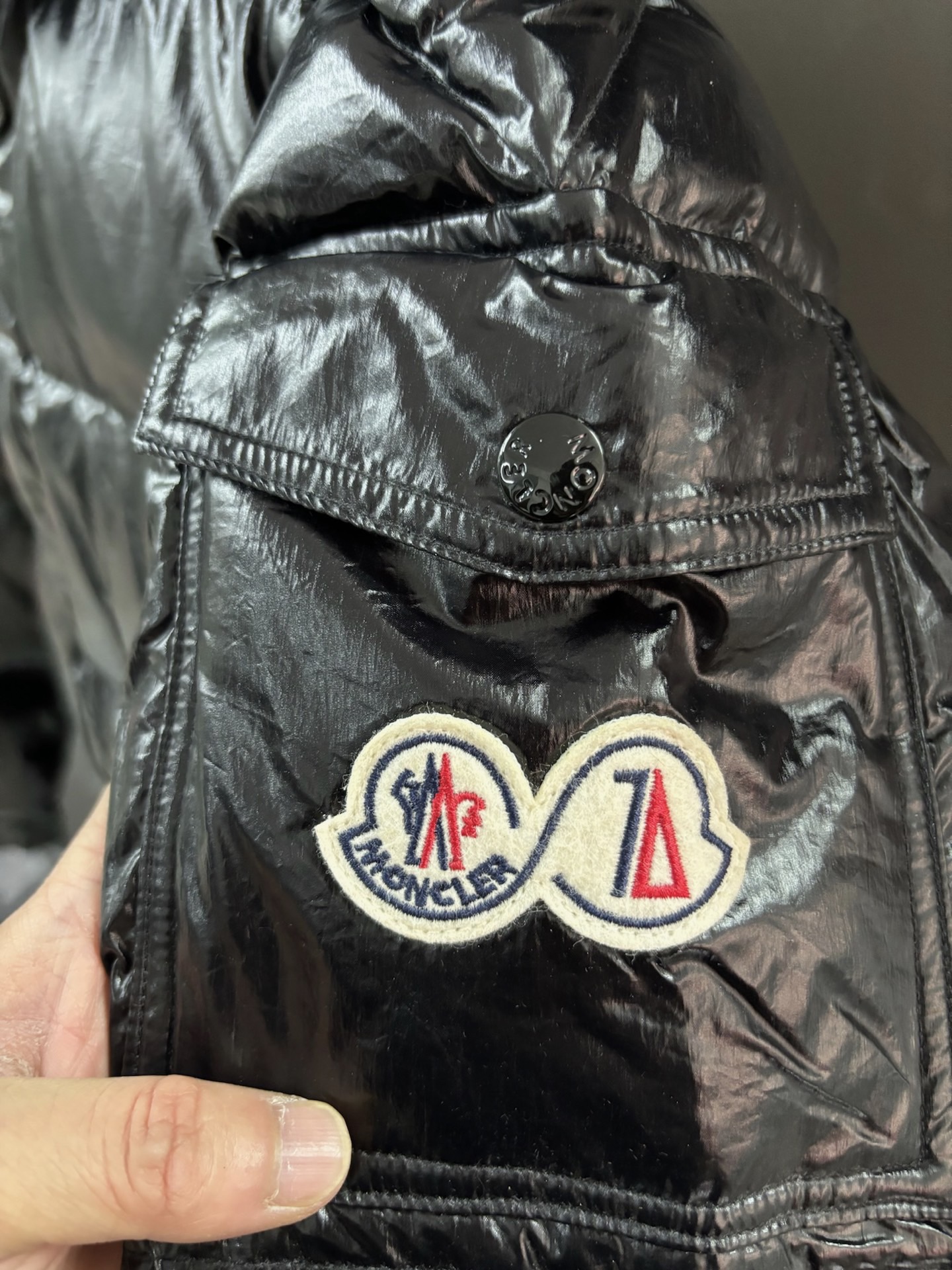 Moncler Down Jacket White Duck Down Black M-l-xl