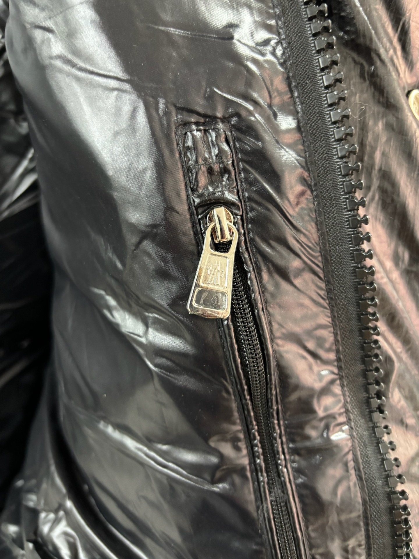 Moncler Down Jacket White Duck Down Black M-l-xl