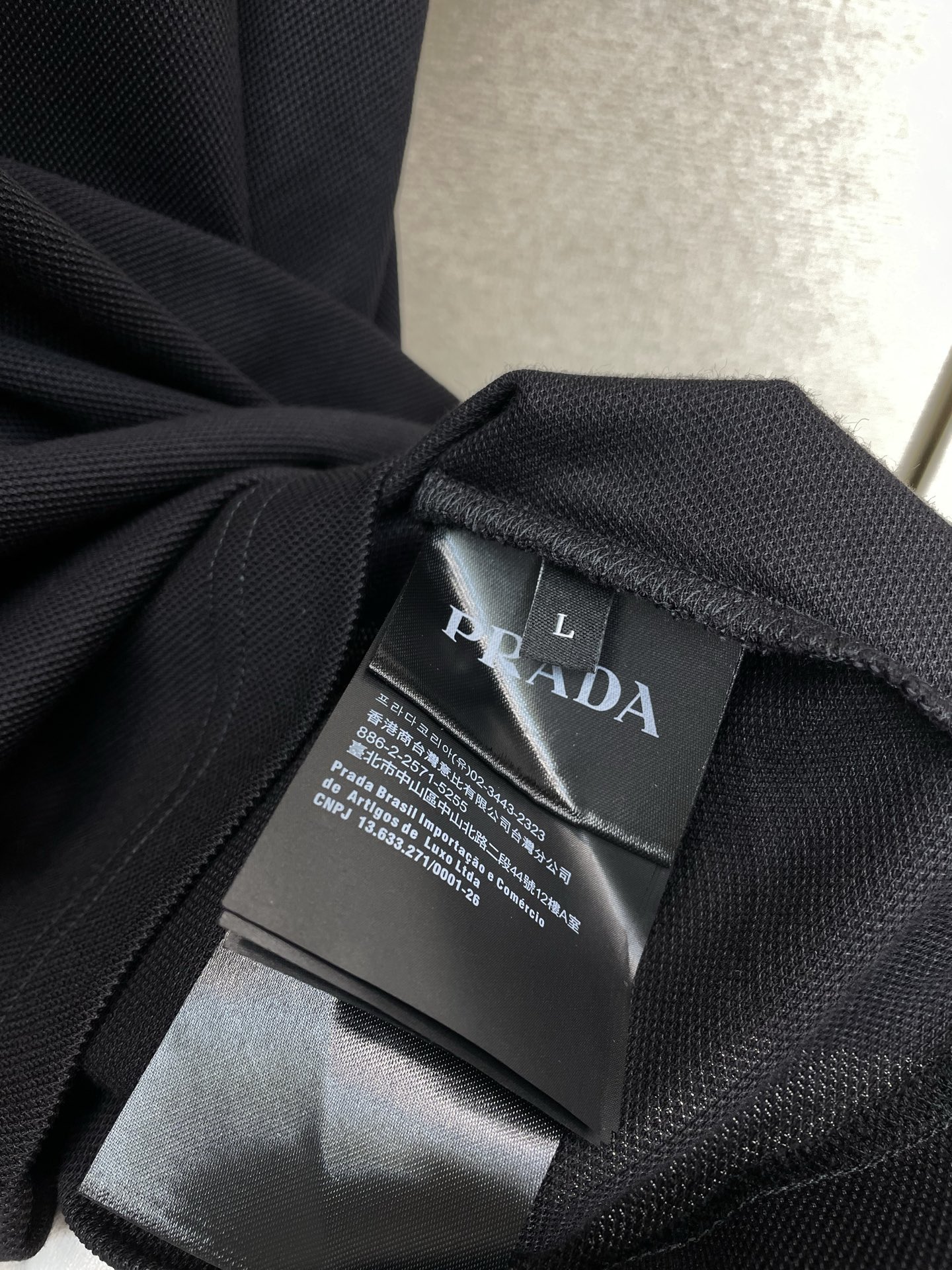 Prada Male Basic Clothing M-xl