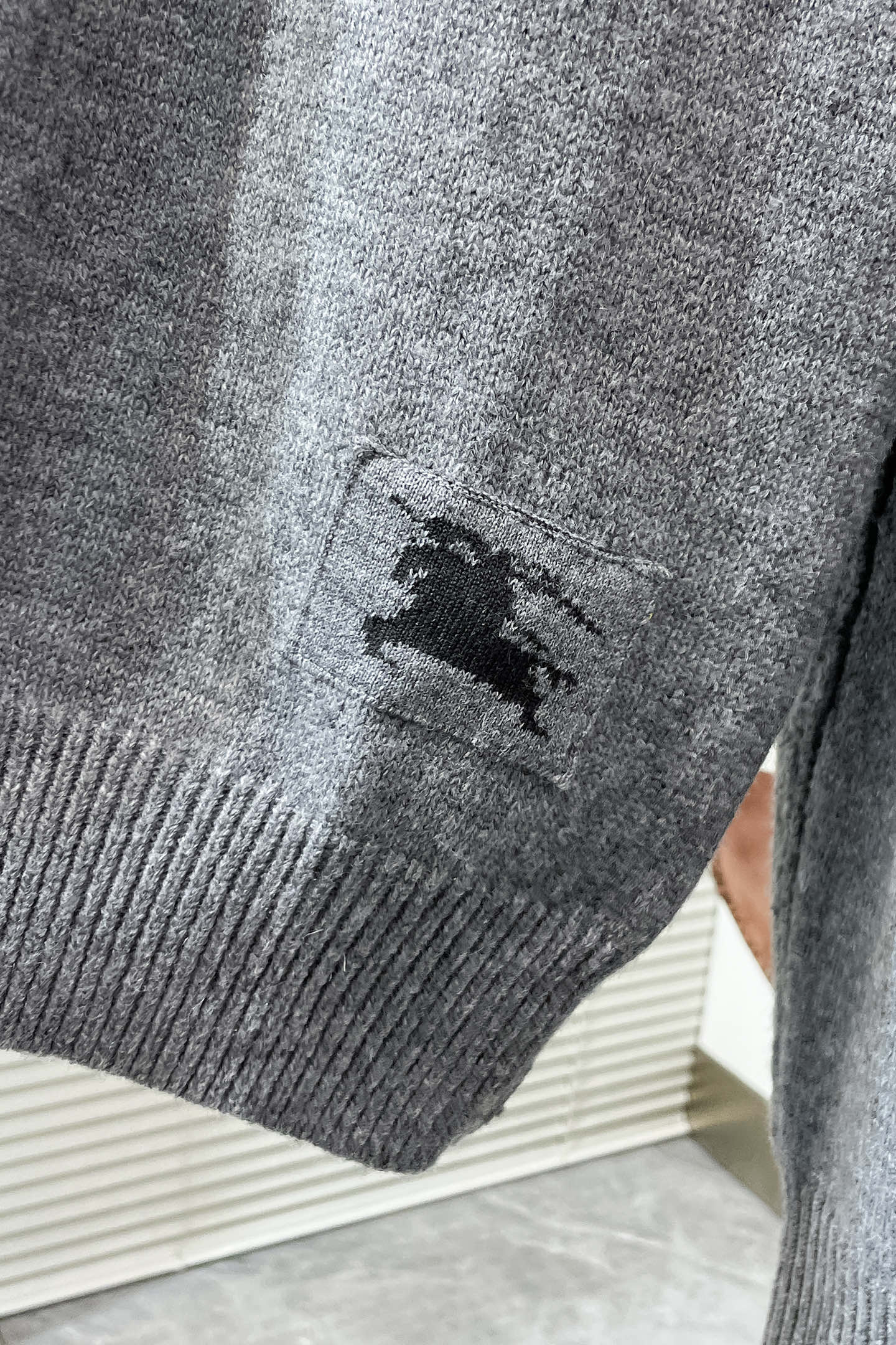 Burberry Basic Clothing Wool S-m-l-xl
