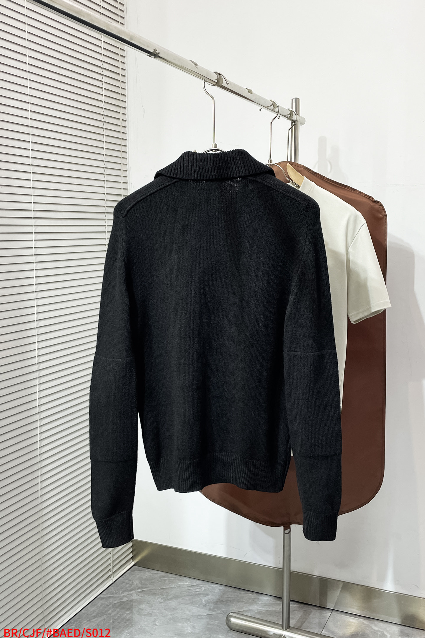 Burberry Basic Clothing Wool S-m-l-xl