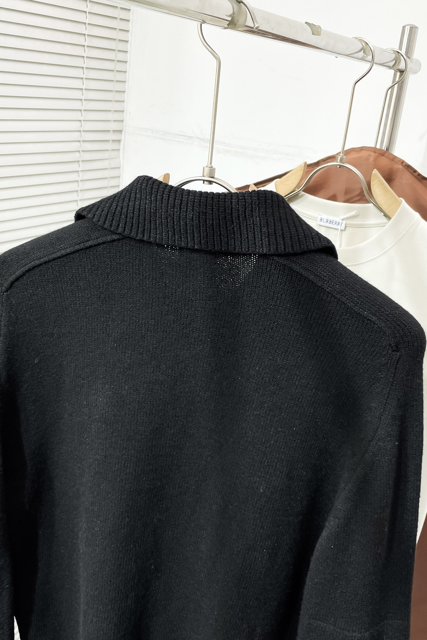 Burberry Basic Clothing Wool S-m-l-xl