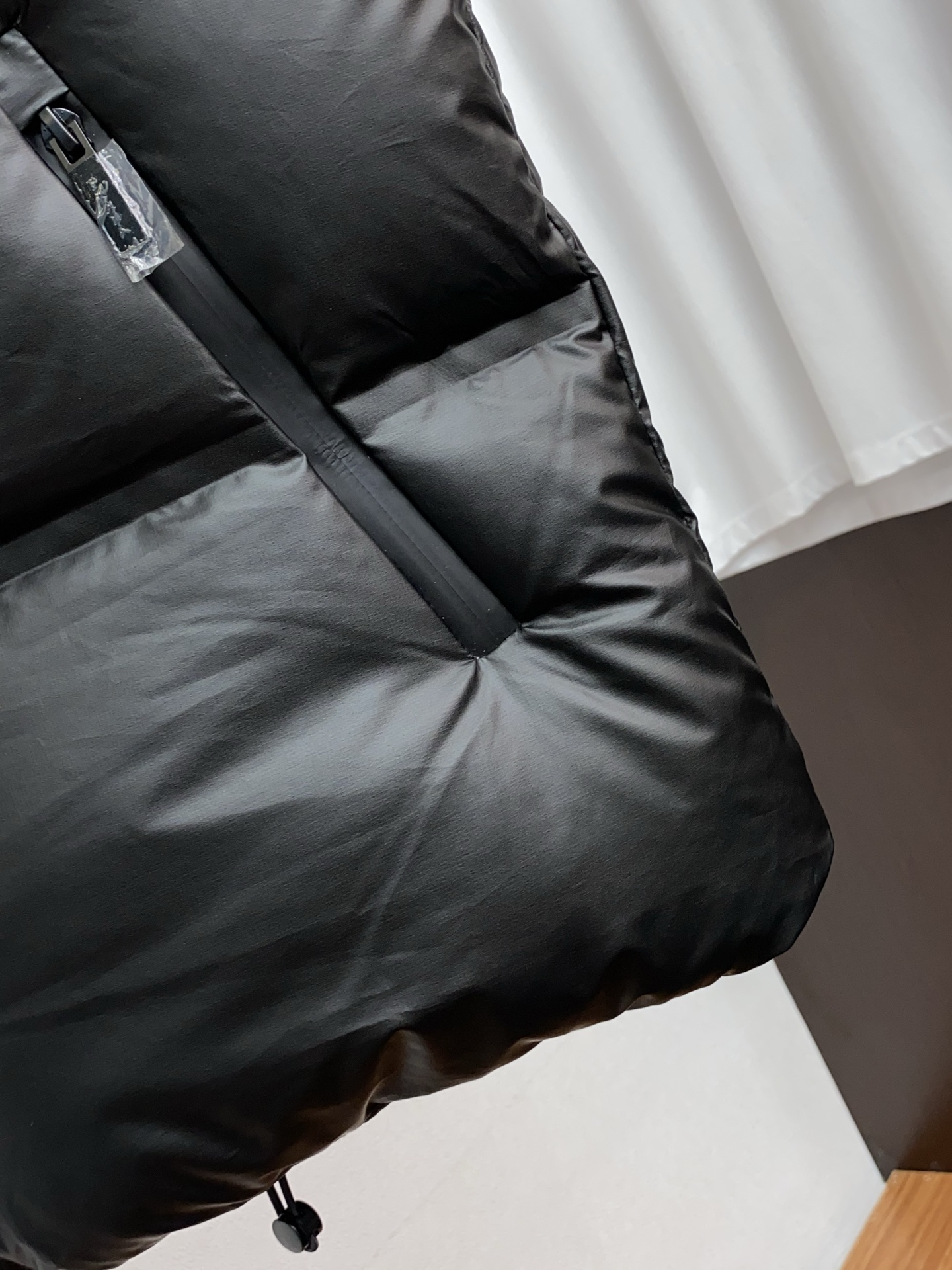 Prada Down Vest White Duck Down M-l-xl