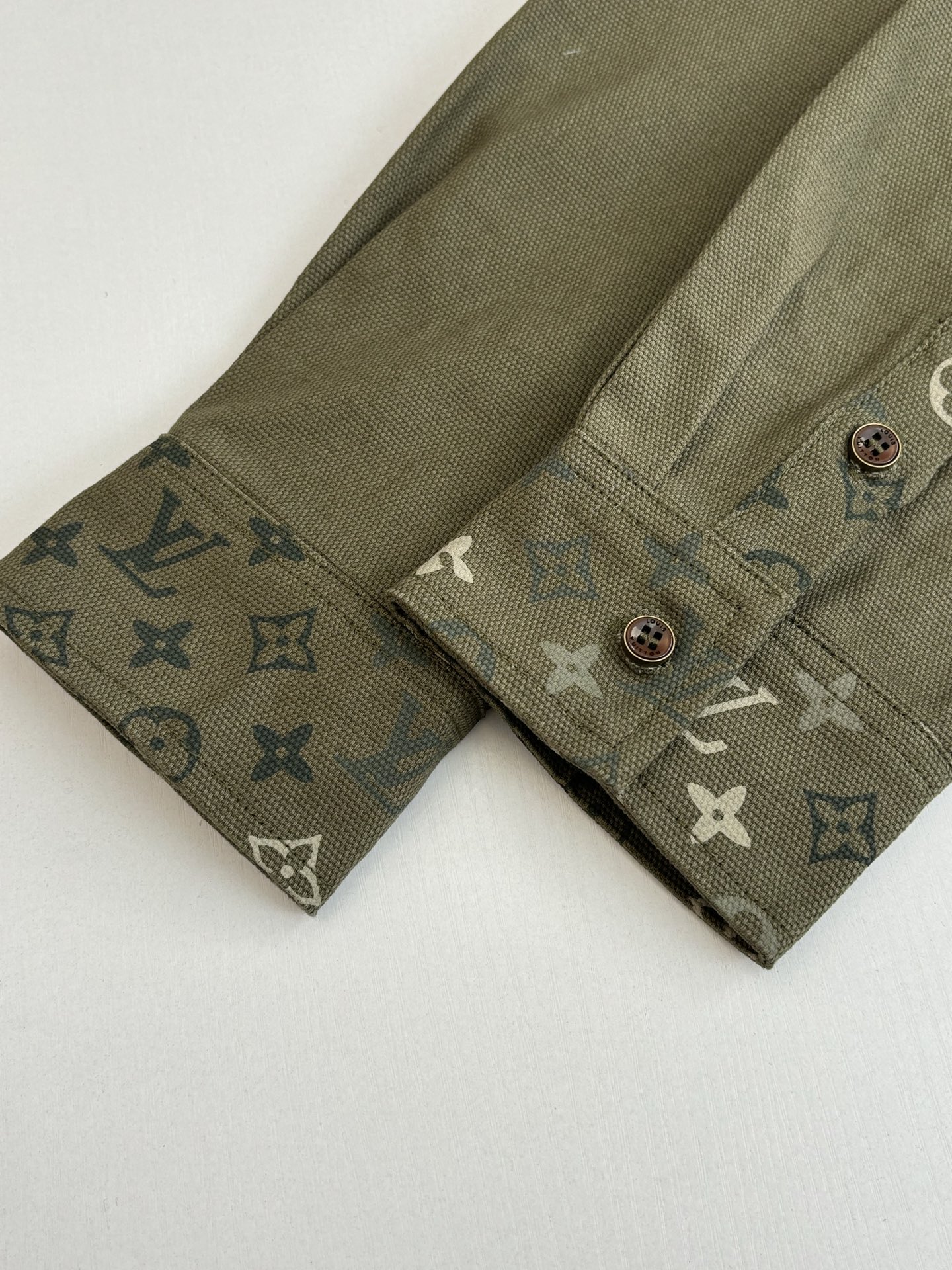 Louis Vuitton Shirt S-m-l-xl