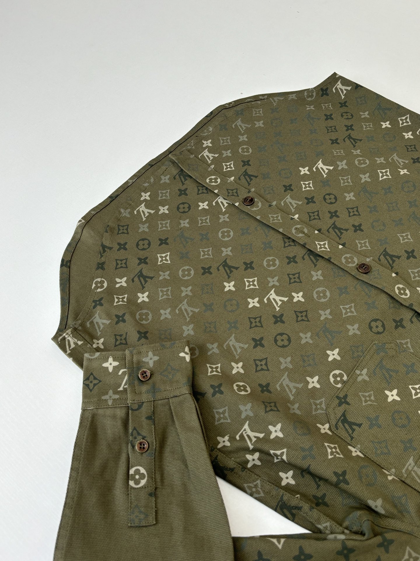 Louis Vuitton Shirt S-m-l-xl