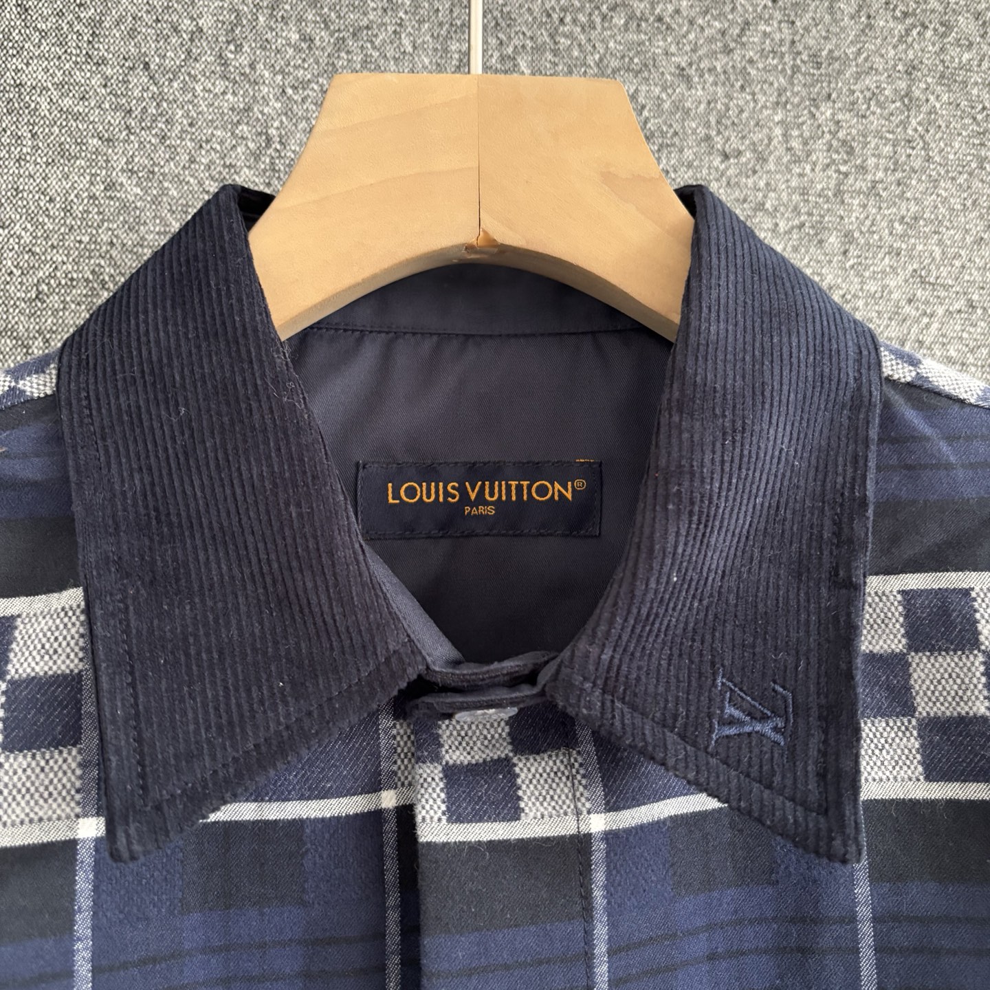 Louis Vuitton Basic Clothing S-m-l-xl