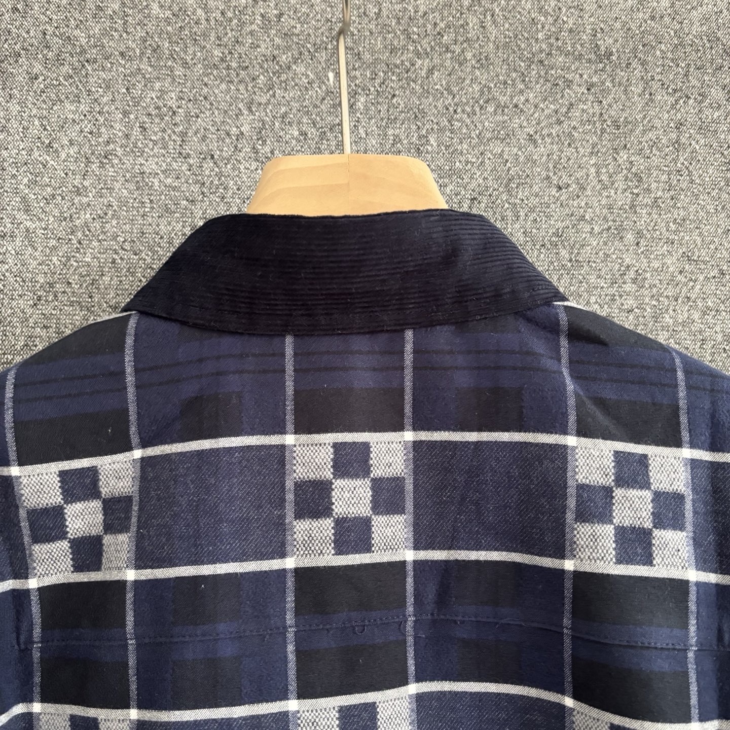 Louis Vuitton Basic Clothing S-m-l-xl