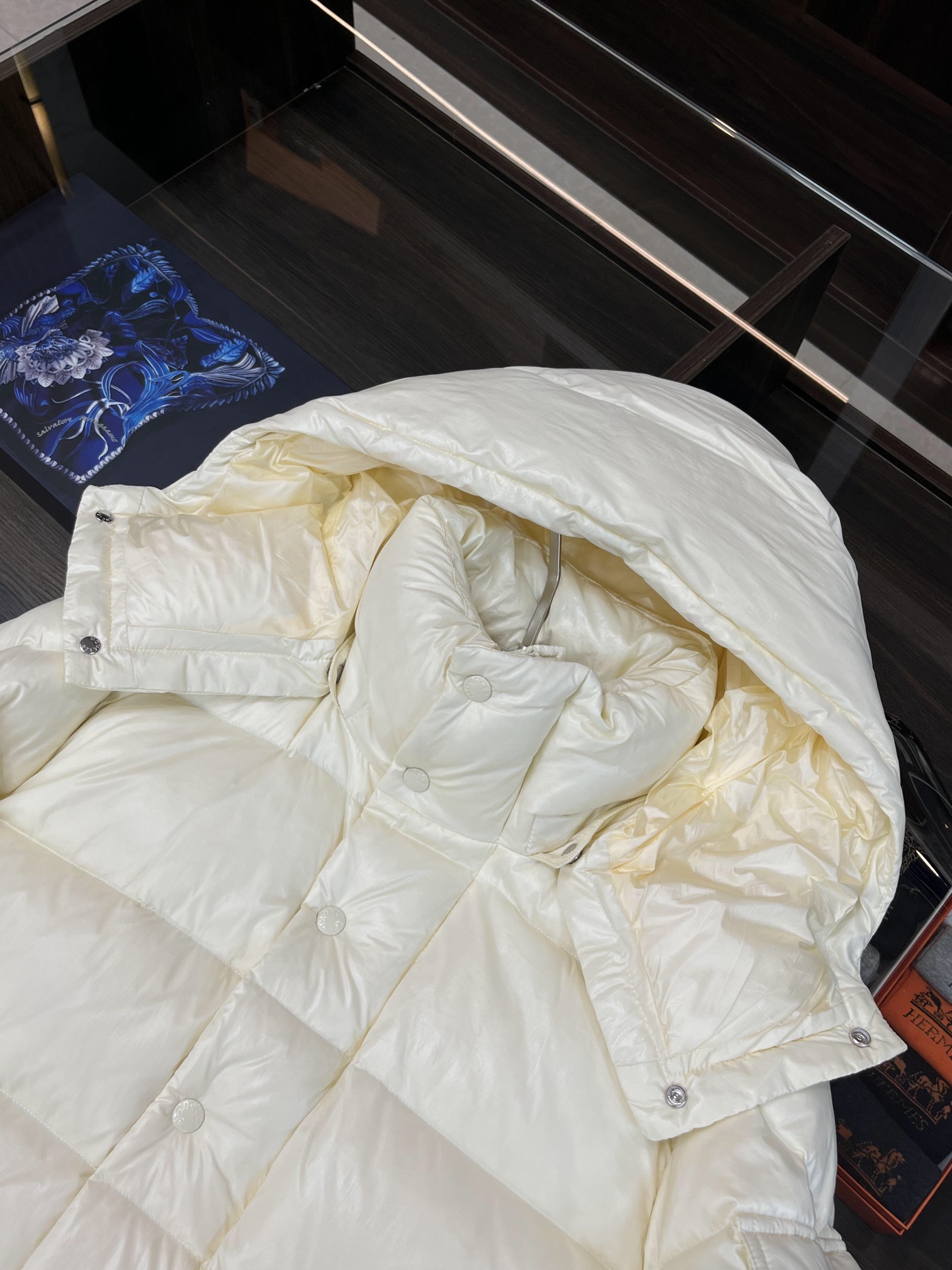 Moncler Down Jacket White Duck Down Black M-l-xl