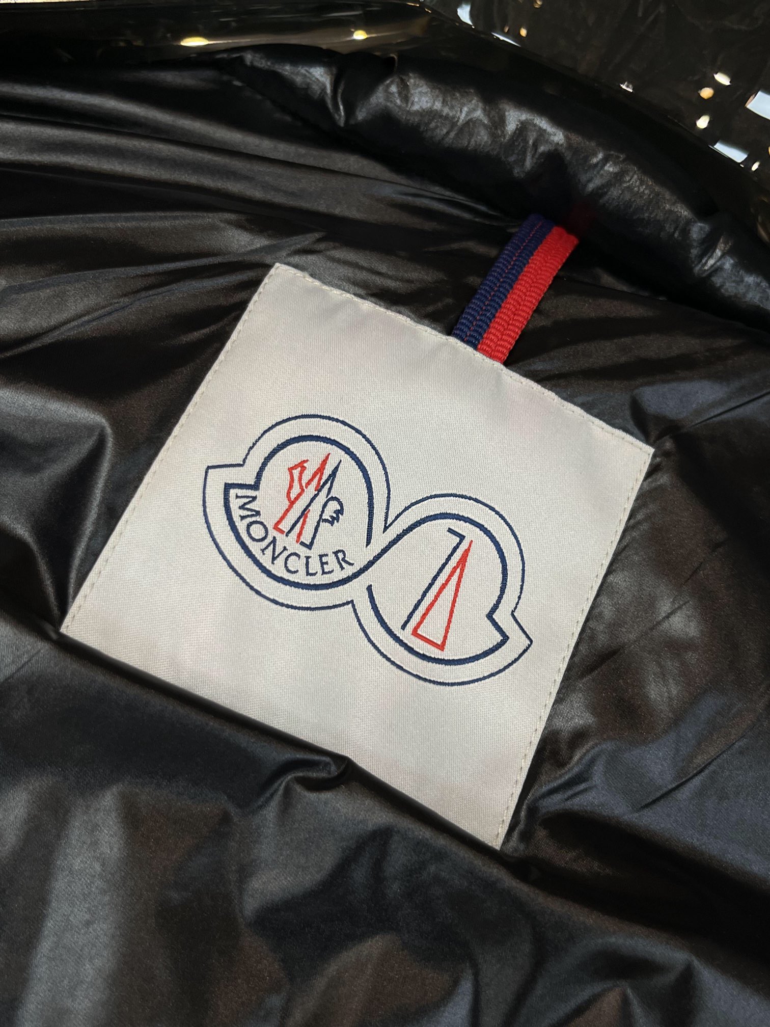 Moncler Down Jacket White Duck Down Black M-l-xl