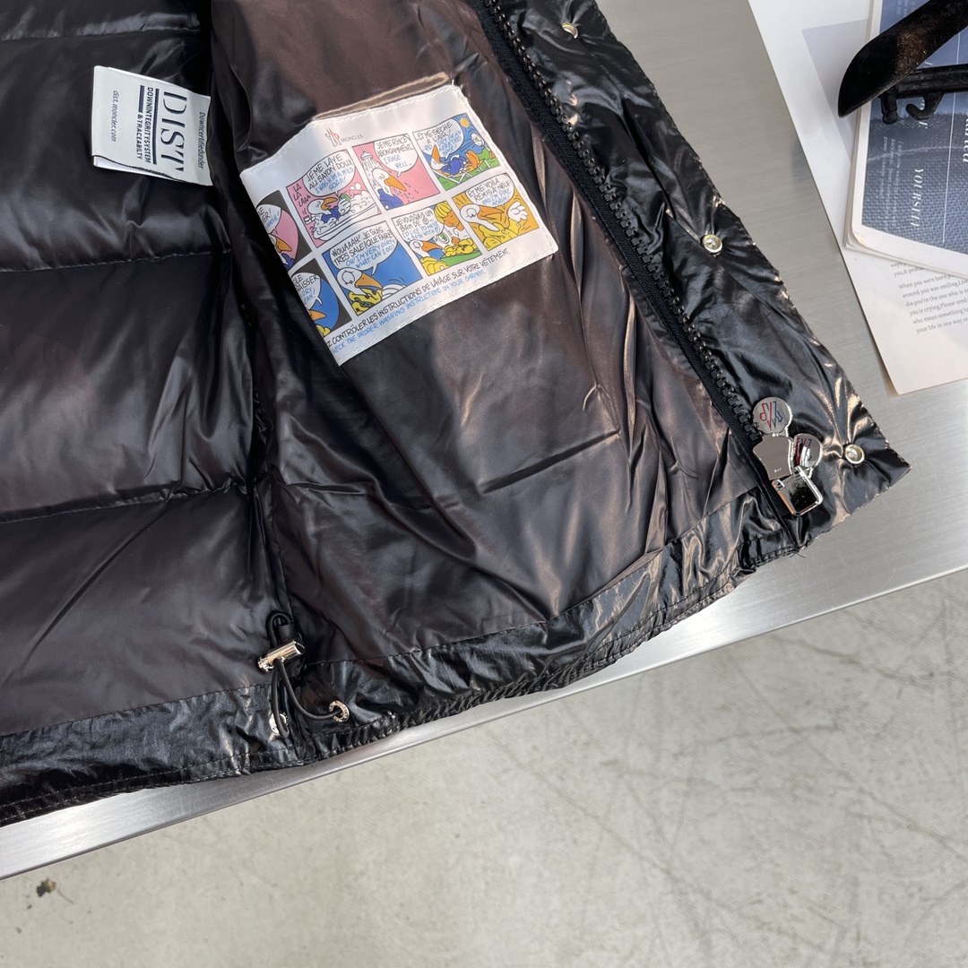 Moncler Down Jacket White Duck Down Black M-l-xl