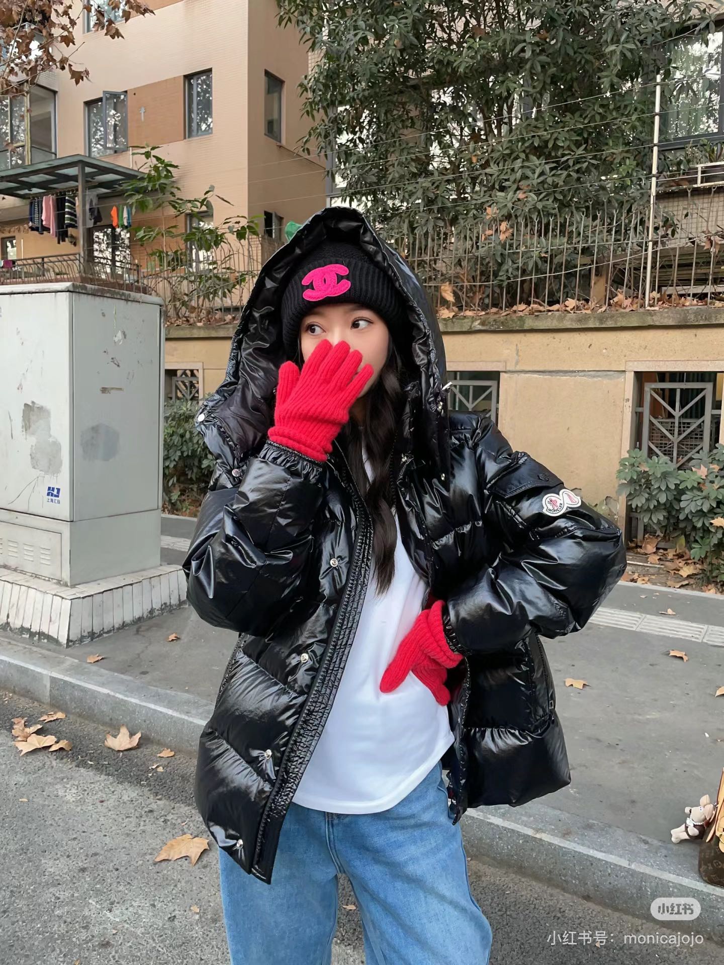 Moncler Down Jacket White Duck Down Black M-l-xl