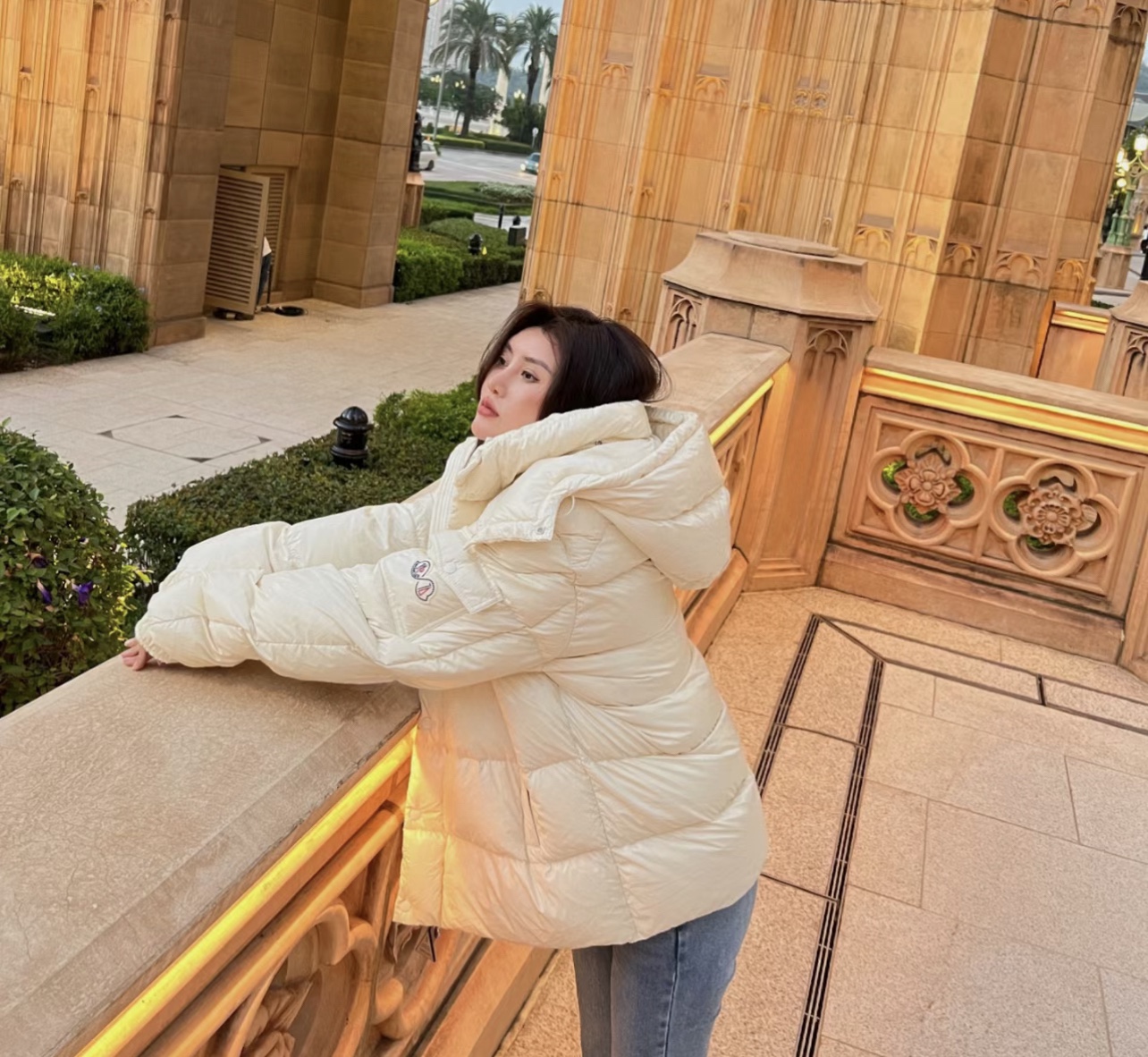 Moncler Down Jacket White Duck Down Black M-l-xl