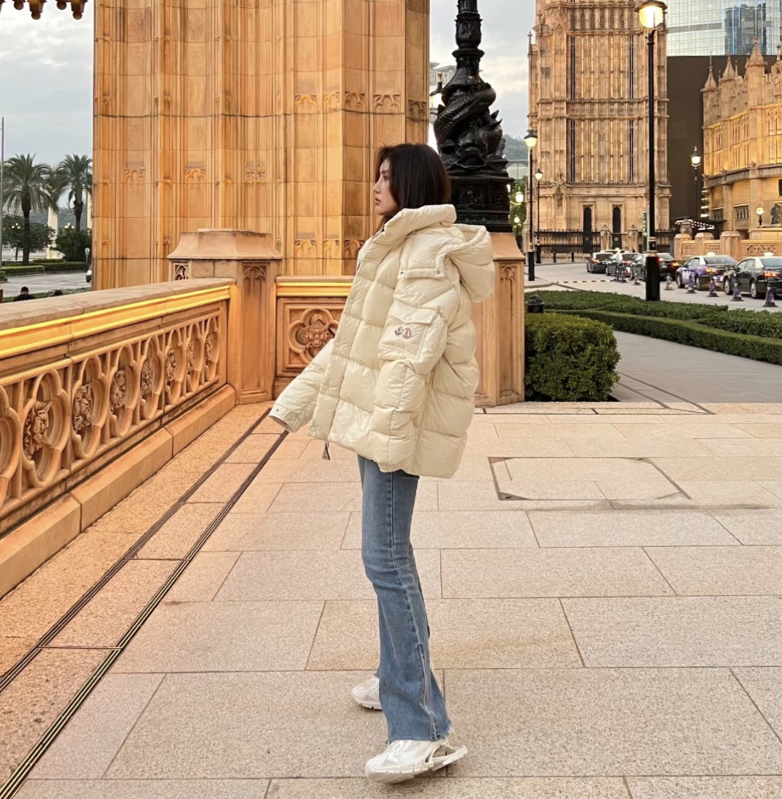 Moncler Down Jacket White Duck Down Black M-l-xl