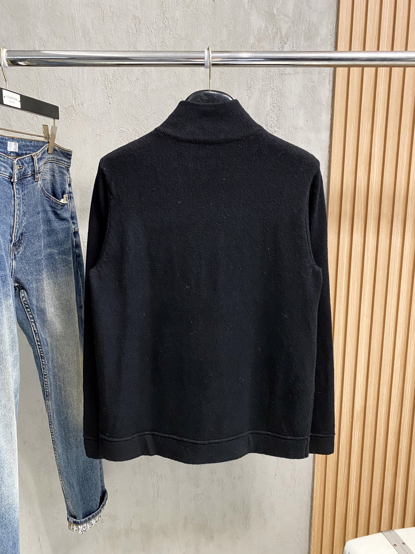 Gucci Basic Clothing Wool M-xl