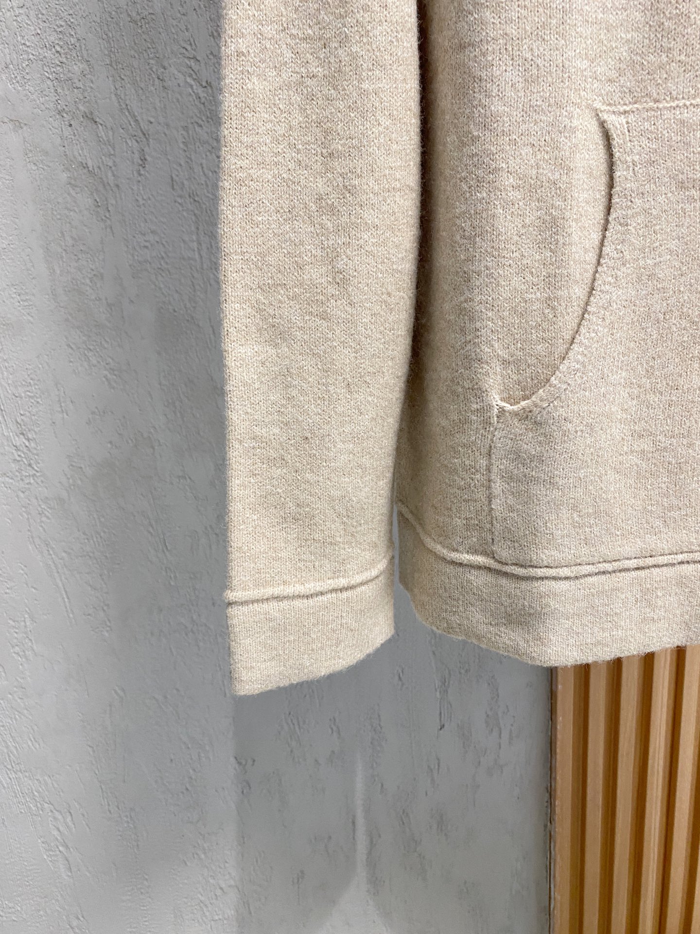Gucci Basic Clothing Wool M-xl