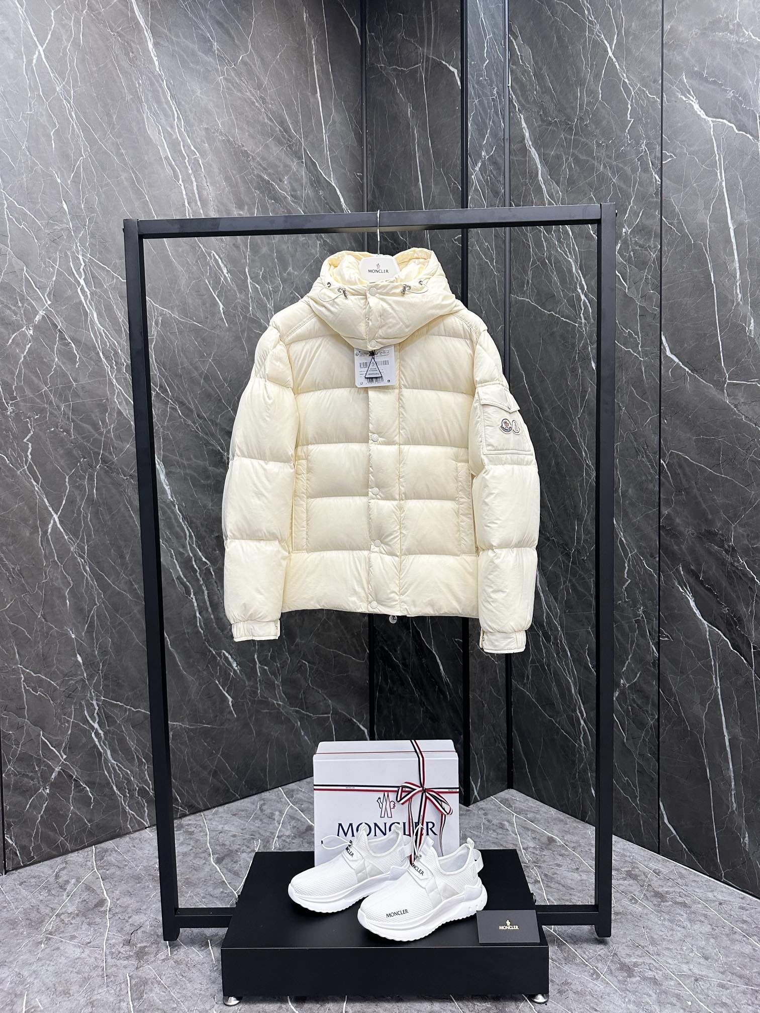 Moncler Down Jacket White Duck Down Black M-l-xl