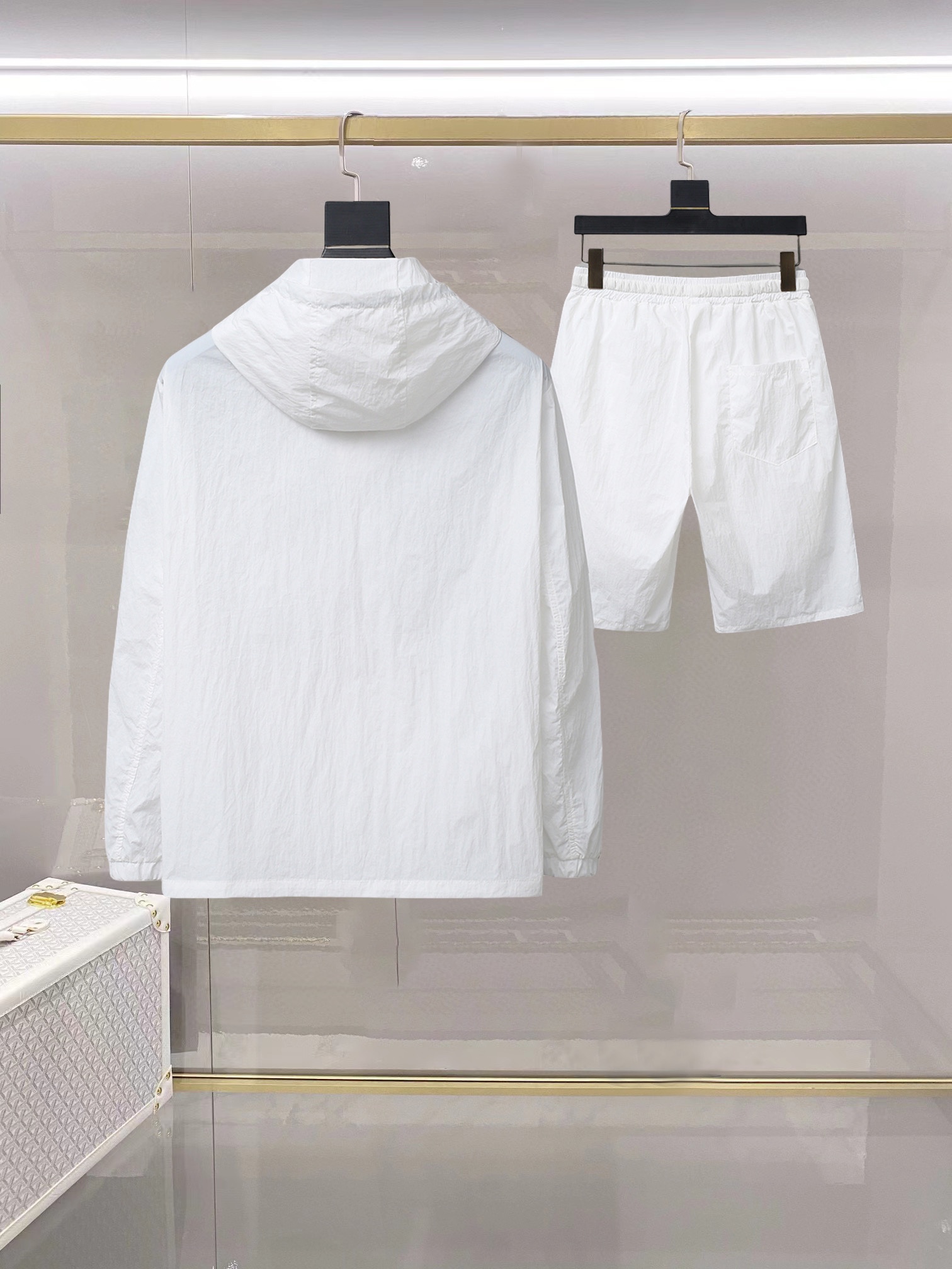 Prada Basic Clothing M-l-xxxl-175140