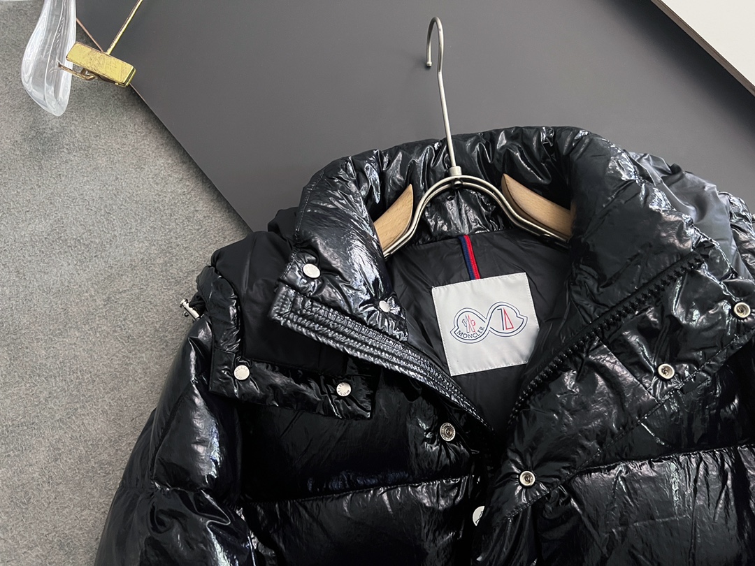 Moncler Down Jacket White Duck Down Black M-l-xl