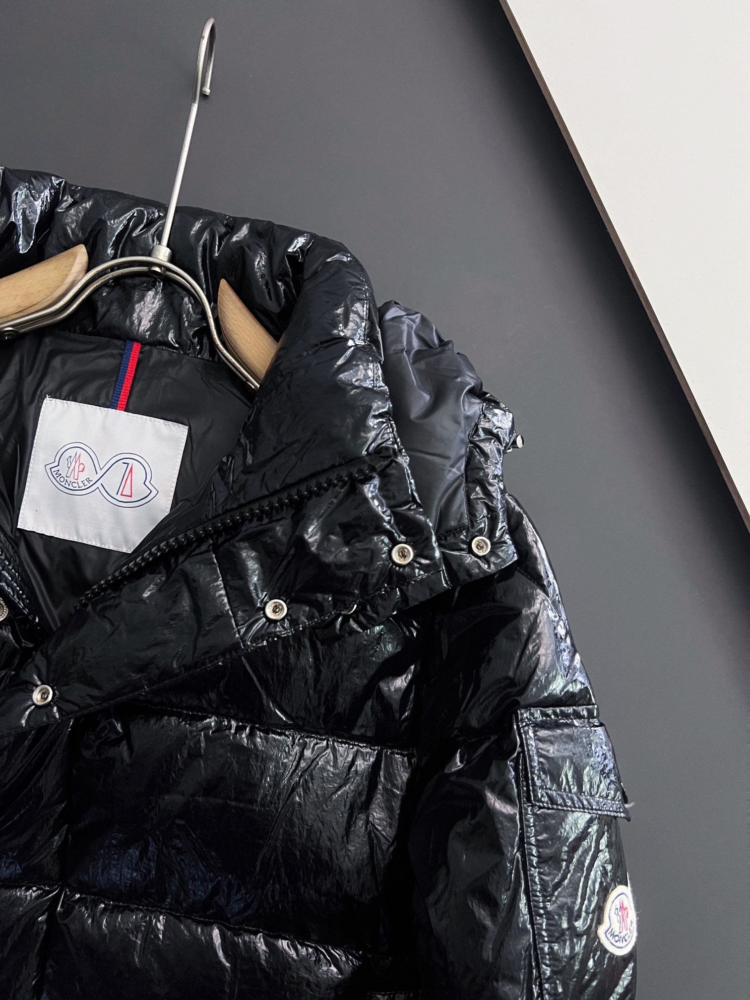 Moncler Down Jacket White Duck Down Black M-l-xl