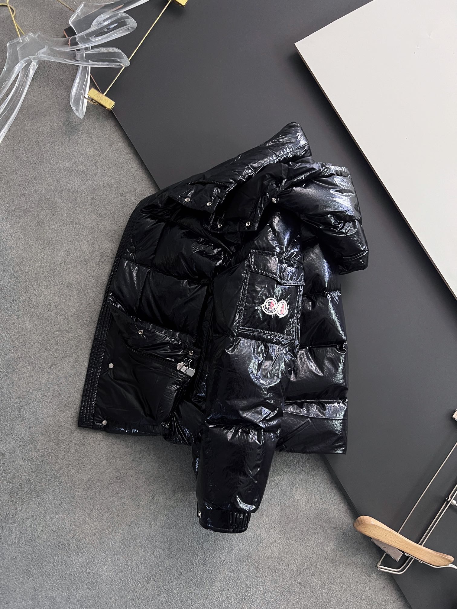 Moncler Down Jacket White Duck Down Black M-l-xl