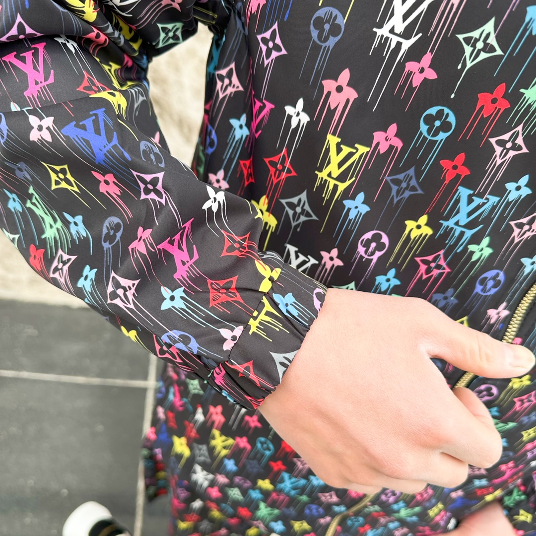 Louis Vuitton Basic Clothing M-l-xxxl