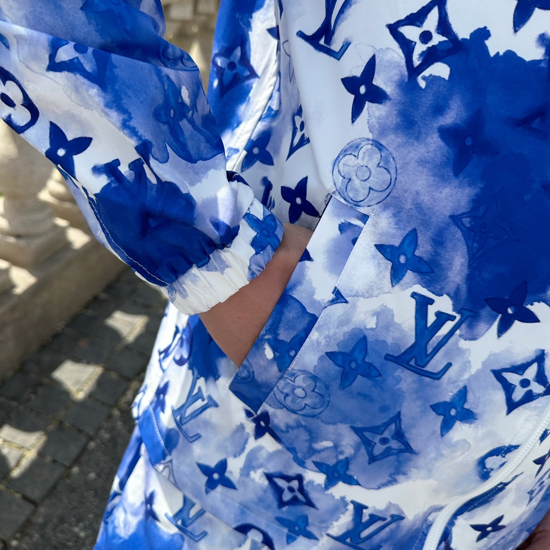 Louis Vuitton Basic Clothing M-l-xxxl