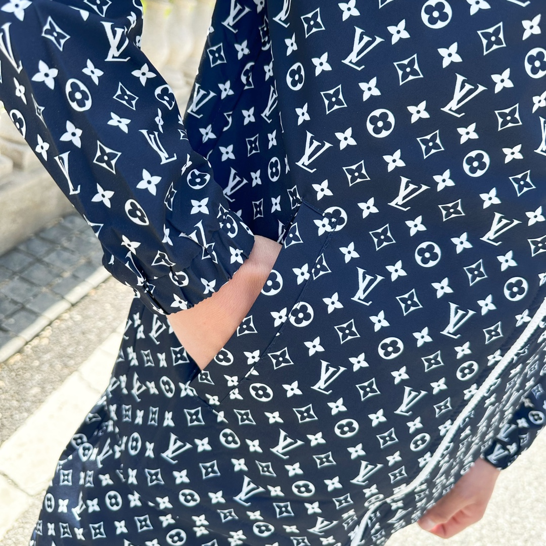 Louis Vuitton Basic Clothing M-l-xxxl