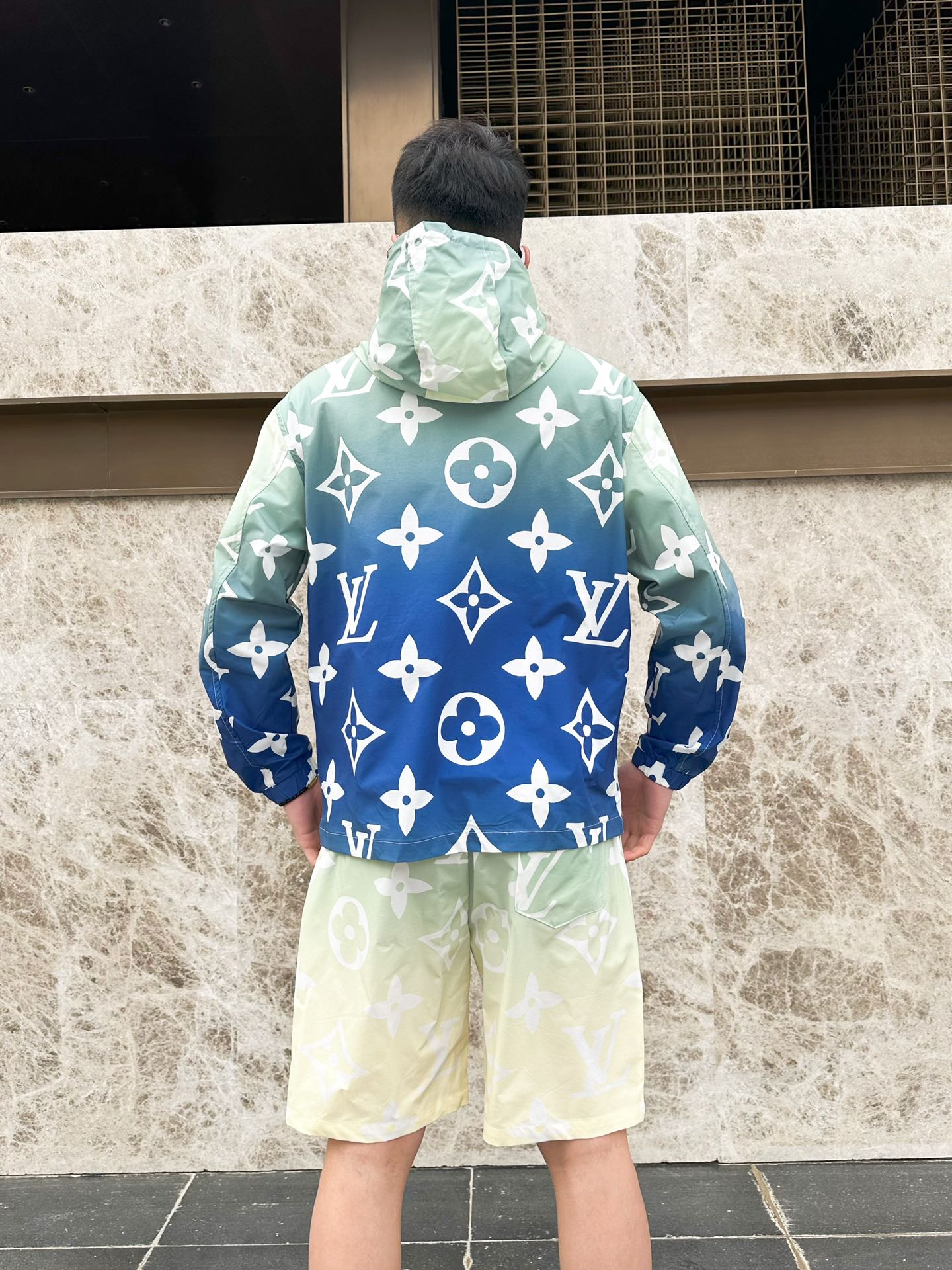 Louis Vuitton Basic Clothing M-l-xxxl