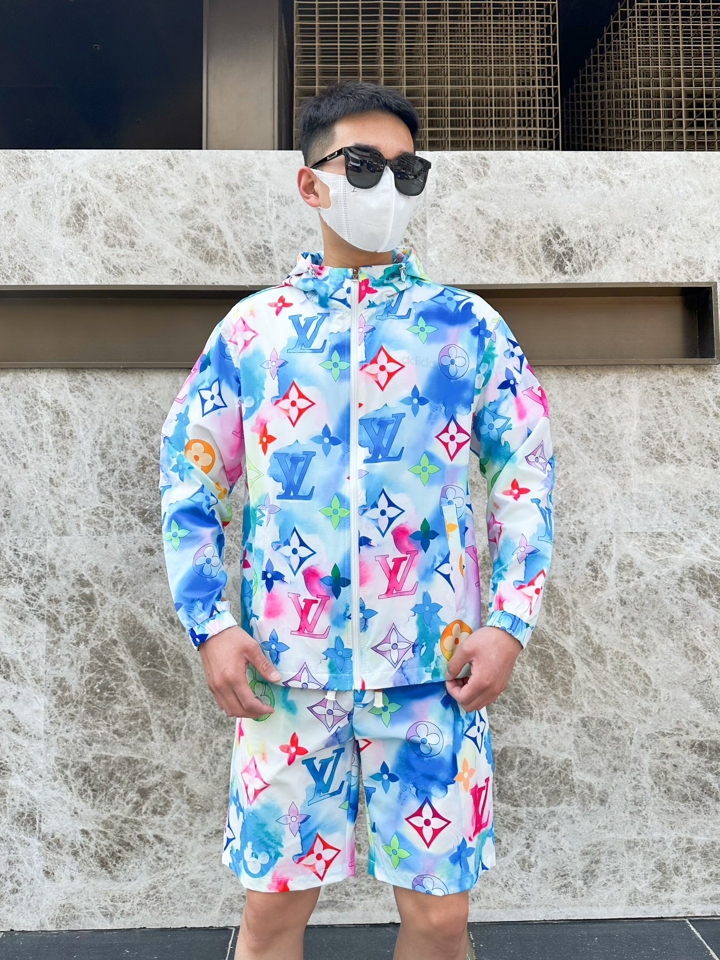 Louis Vuitton Basic Clothing M-l-xxxl