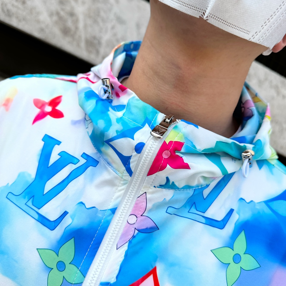 Louis Vuitton Basic Clothing M-l-xxxl