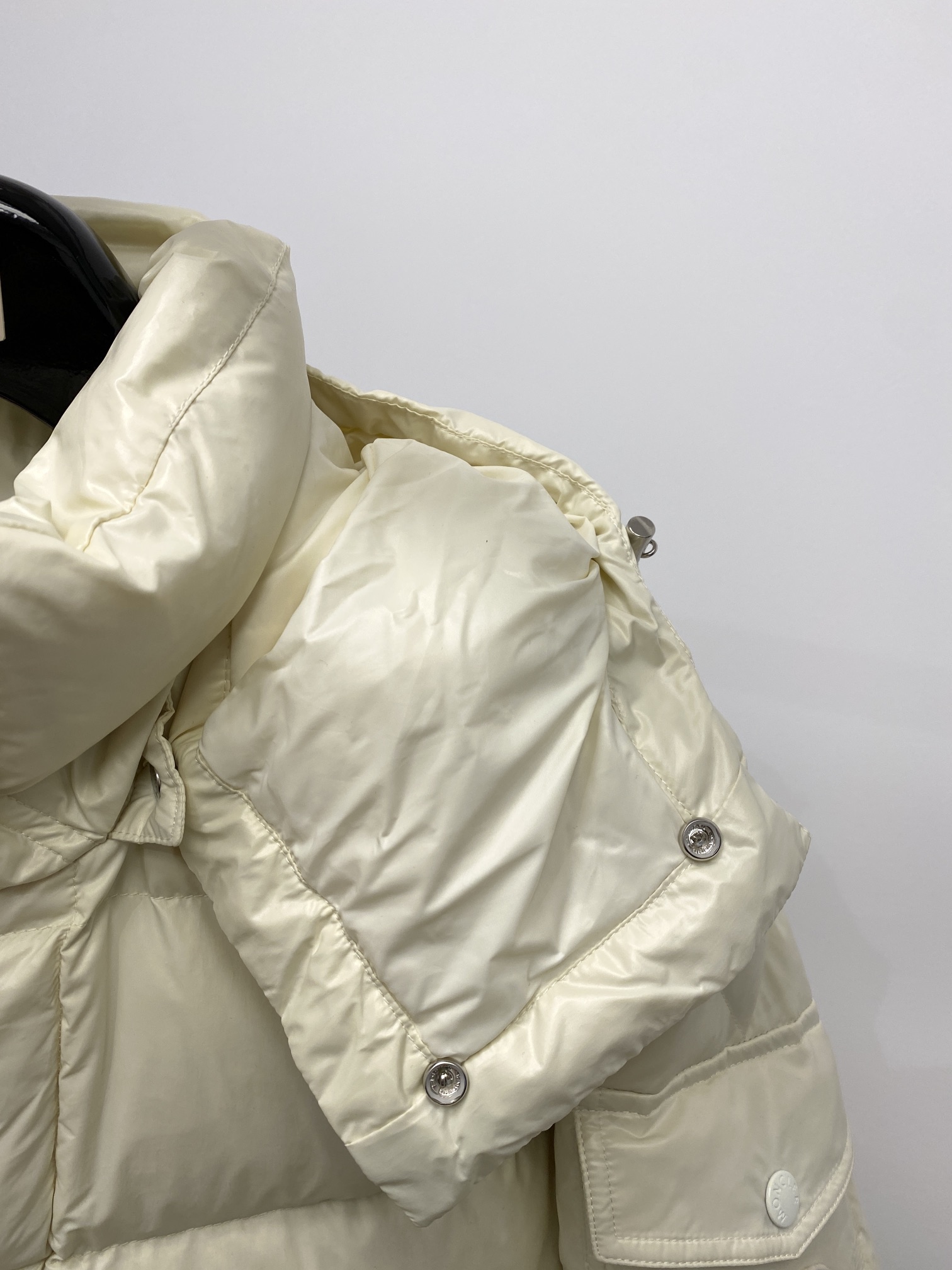 Moncler Down Jacket White Duck Down Black M-l-xl