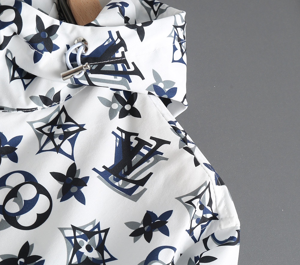 Louis Vuitton Basic Clothing M-l-xxxl-175140