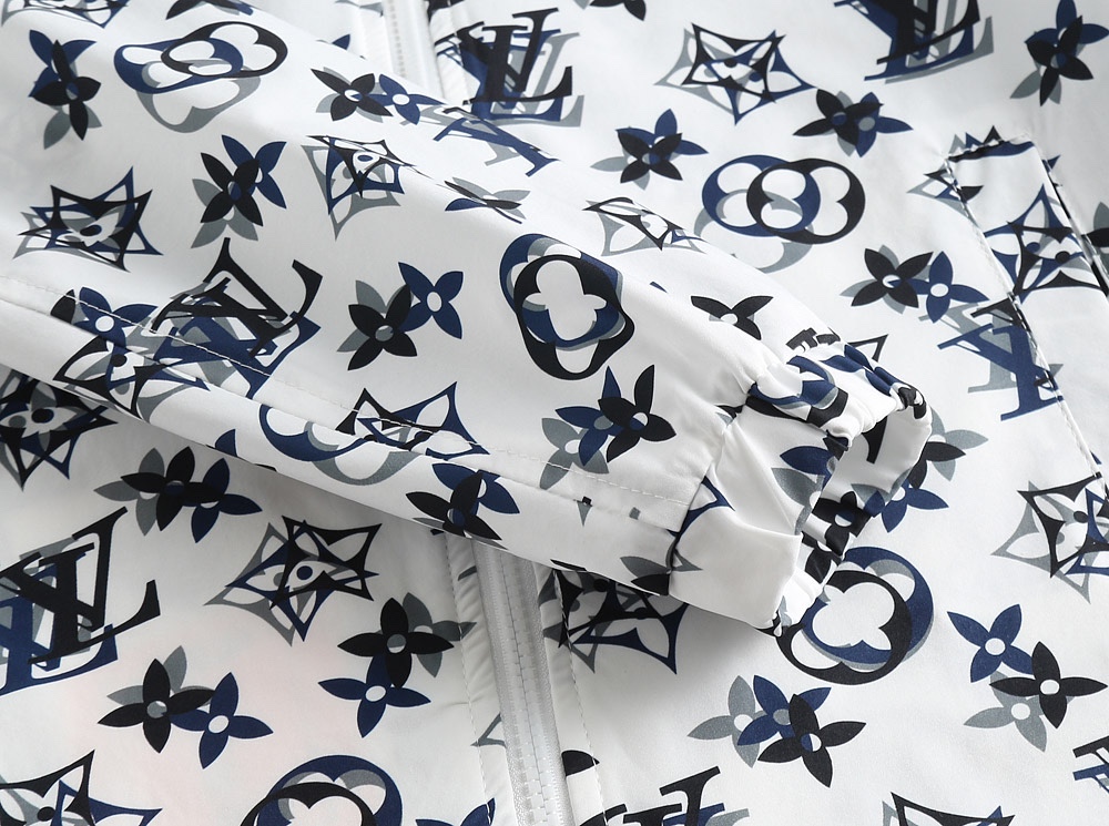 Louis Vuitton Basic Clothing M-l-xxxl-175140