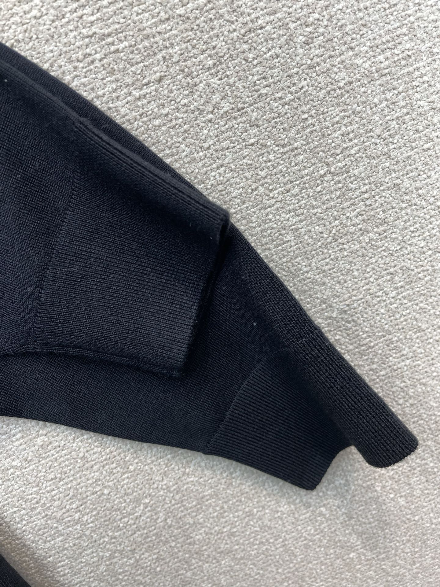 Burberry Male Basic Clothing M-xl
