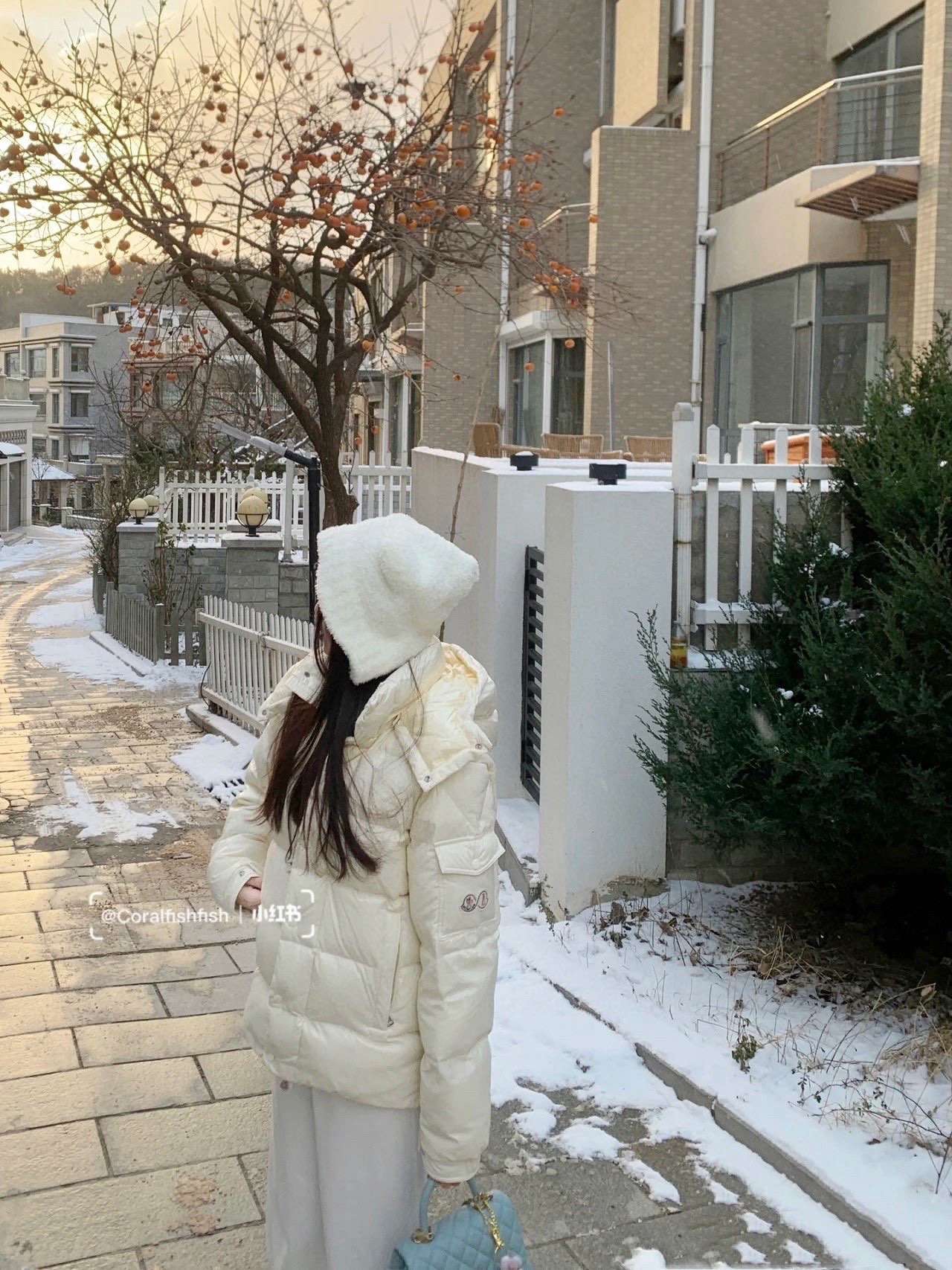 Moncler Down Jacket White Duck Down Black M-l-xl